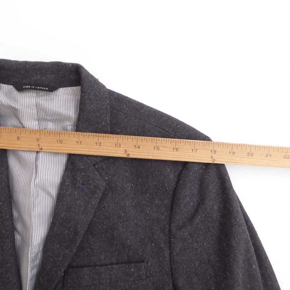 Banana Republic Blazer Textured Knit Charcoal Gray Wool Blend Tailored Slim 42L